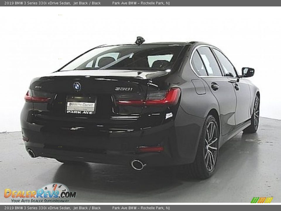 2019 BMW 3 Series 330i xDrive Sedan Jet Black / Black Photo #5