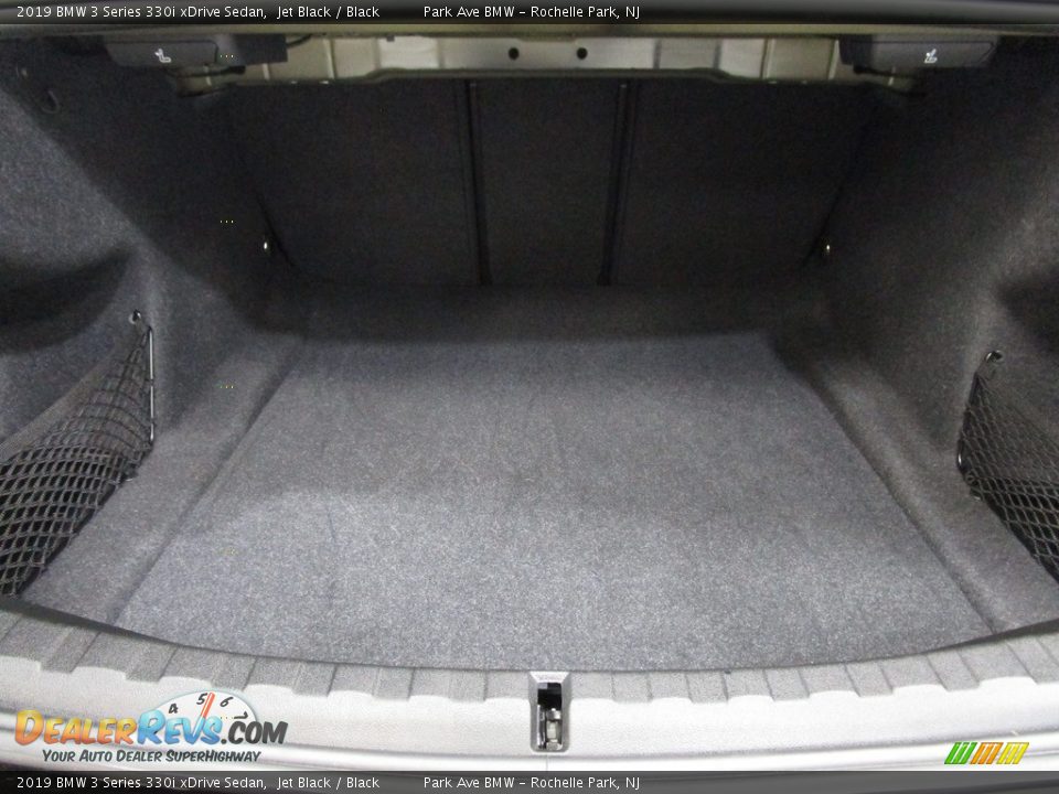 2019 BMW 3 Series 330i xDrive Sedan Jet Black / Black Photo #21