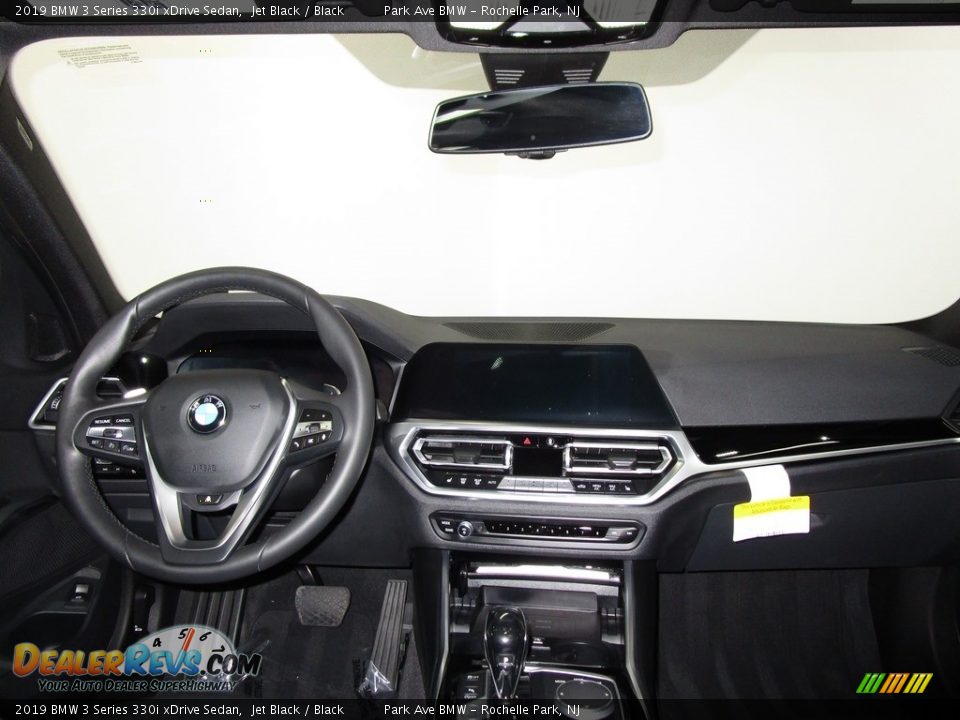2019 BMW 3 Series 330i xDrive Sedan Jet Black / Black Photo #23