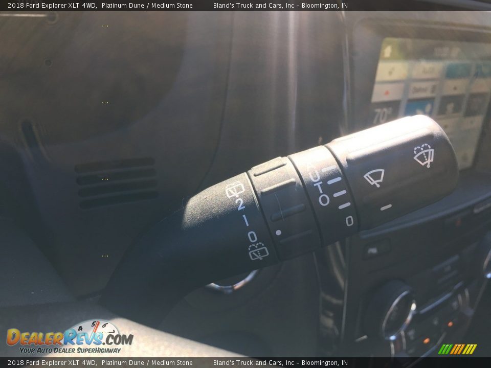 2018 Ford Explorer XLT 4WD Platinum Dune / Medium Stone Photo #19