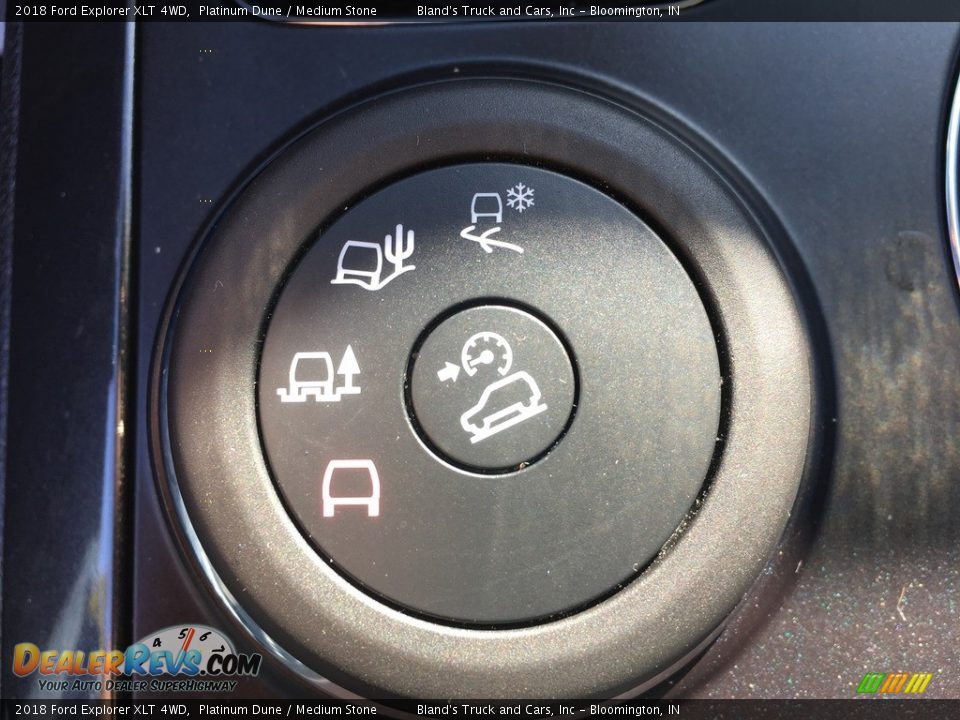 2018 Ford Explorer XLT 4WD Platinum Dune / Medium Stone Photo #27