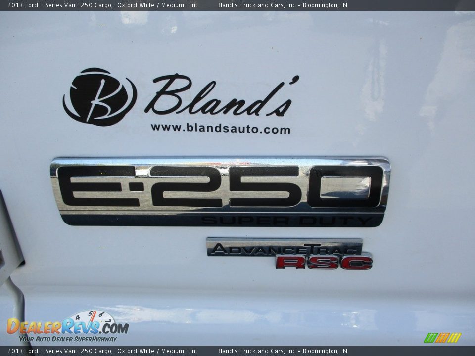2013 Ford E Series Van E250 Cargo Oxford White / Medium Flint Photo #26