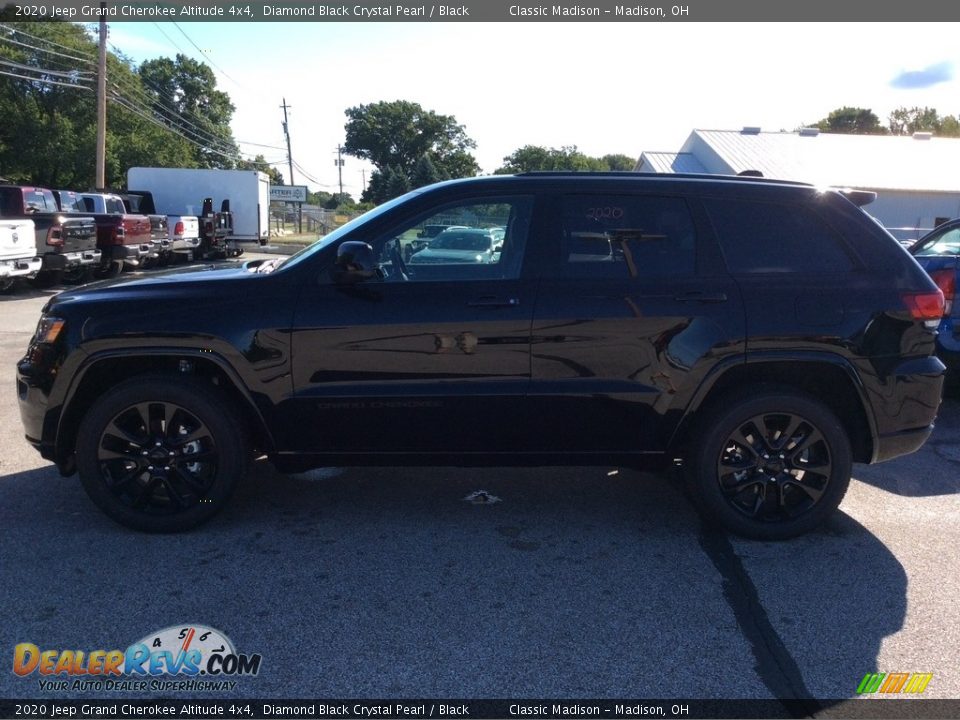2020 Jeep Grand Cherokee Altitude 4x4 Diamond Black Crystal Pearl / Black Photo #6