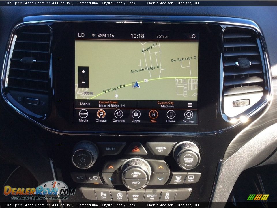 2020 Jeep Grand Cherokee Altitude 4x4 Diamond Black Crystal Pearl / Black Photo #16