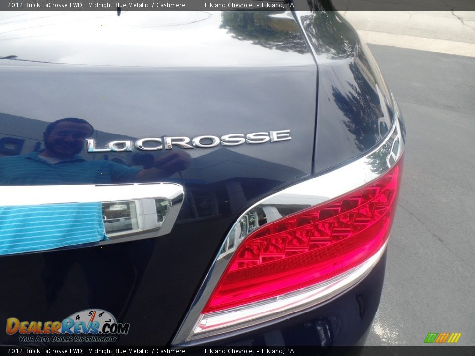 2012 Buick LaCrosse FWD Midnight Blue Metallic / Cashmere Photo #12