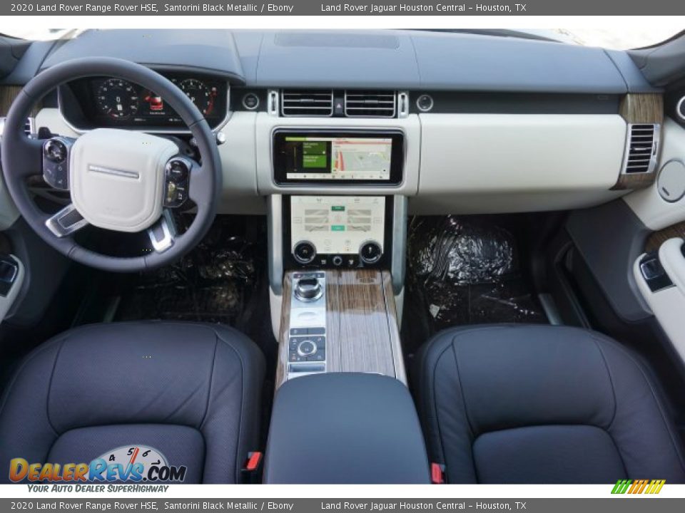 Dashboard of 2020 Land Rover Range Rover HSE Photo #25