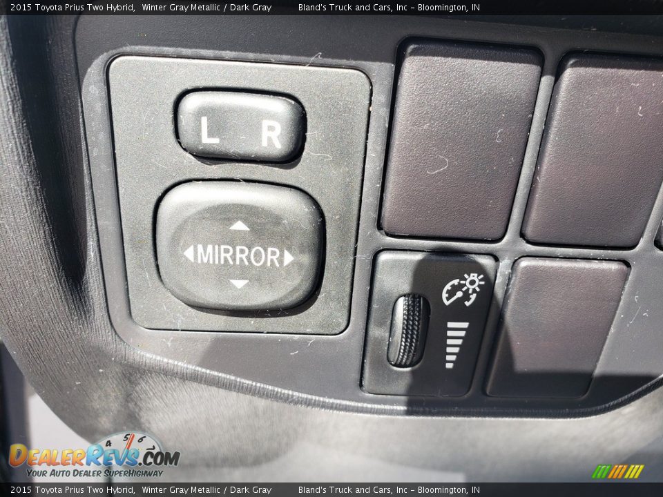 2015 Toyota Prius Two Hybrid Winter Gray Metallic / Dark Gray Photo #9