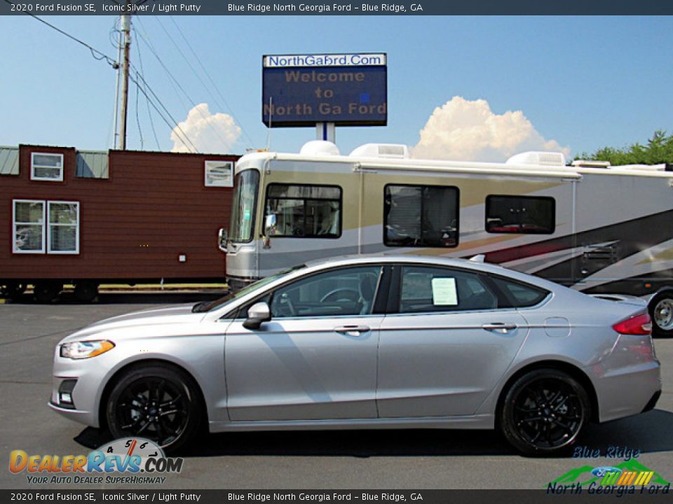 2020 Ford Fusion SE Iconic Silver / Light Putty Photo #2