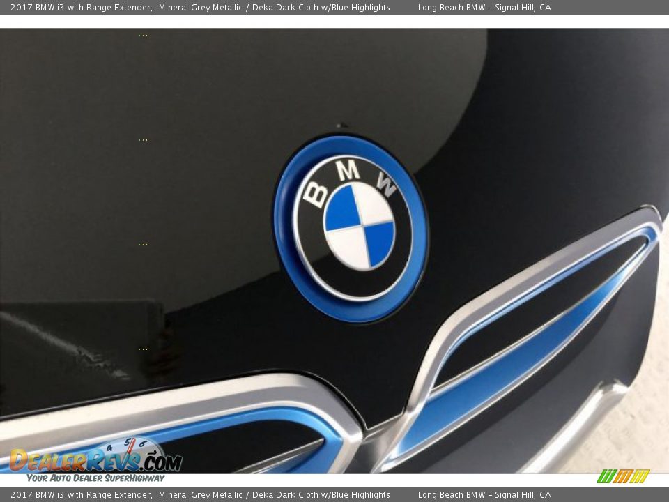 2017 BMW i3 with Range Extender Mineral Grey Metallic / Deka Dark Cloth w/Blue Highlights Photo #28