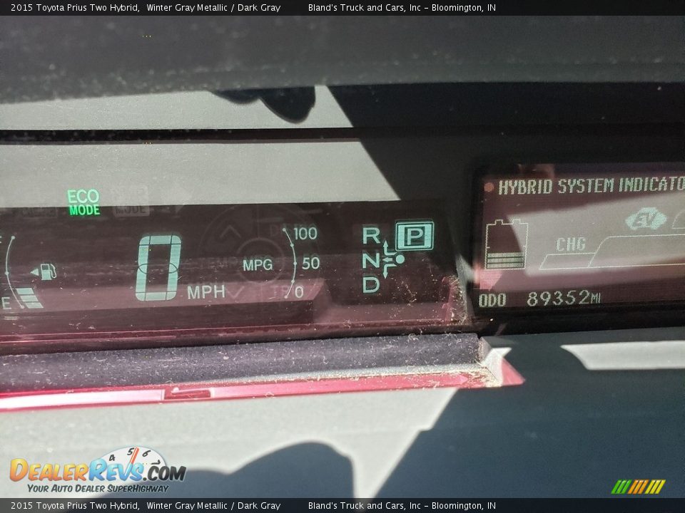 2015 Toyota Prius Two Hybrid Winter Gray Metallic / Dark Gray Photo #16