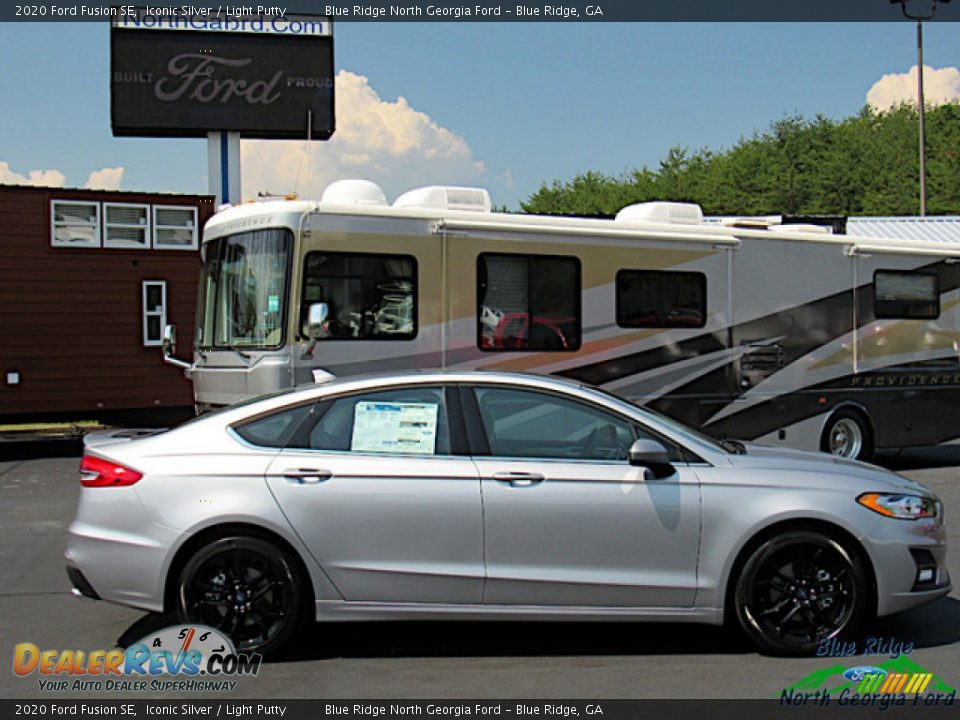 2020 Ford Fusion SE Iconic Silver / Light Putty Photo #6