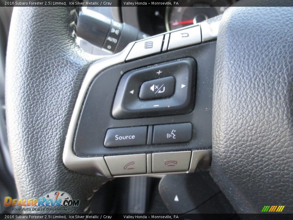 2016 Subaru Forester 2.5i Limited Ice Silver Metallic / Gray Photo #18