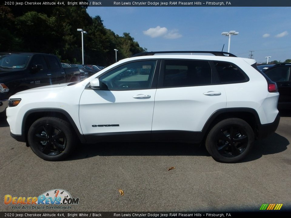 2020 Jeep Cherokee Altitude 4x4 Bright White / Black Photo #2