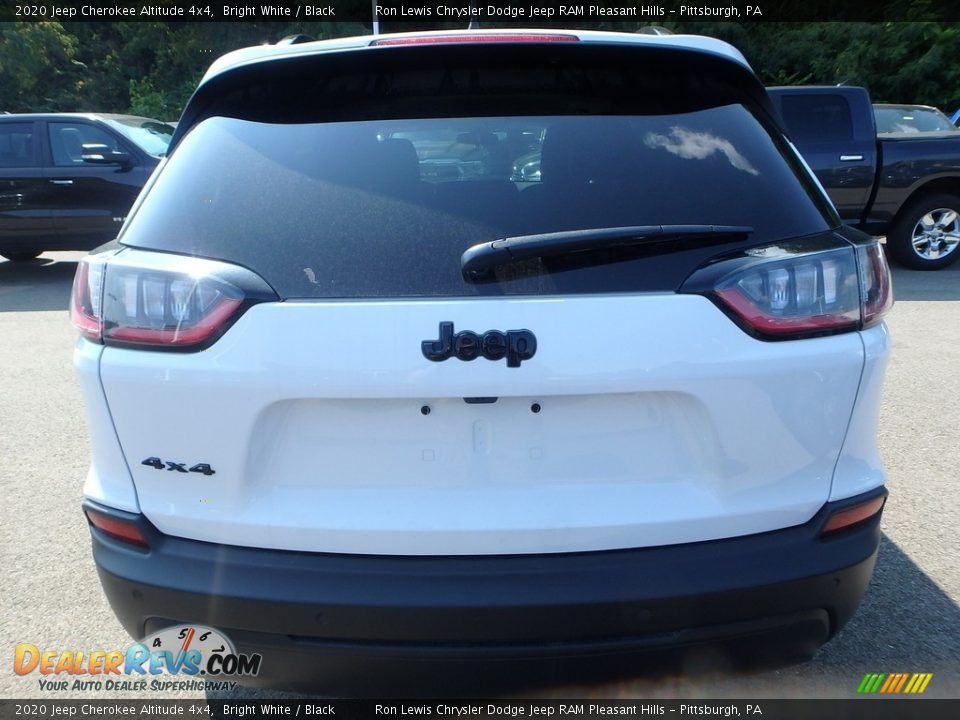 2020 Jeep Cherokee Altitude 4x4 Bright White / Black Photo #4