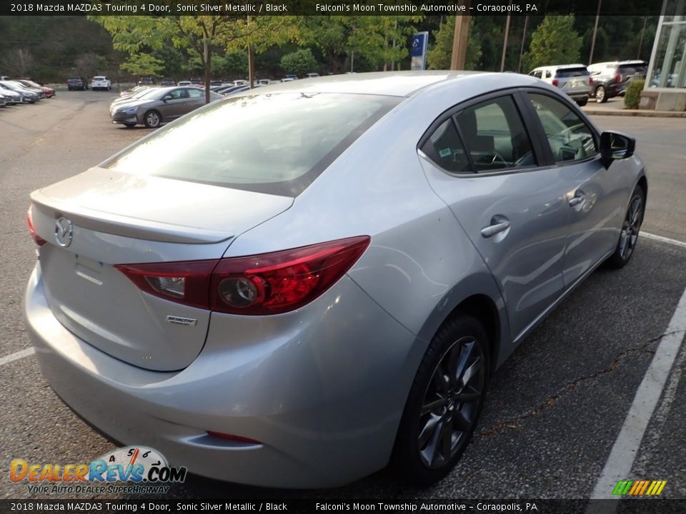 2018 Mazda MAZDA3 Touring 4 Door Sonic Silver Metallic / Black Photo #4