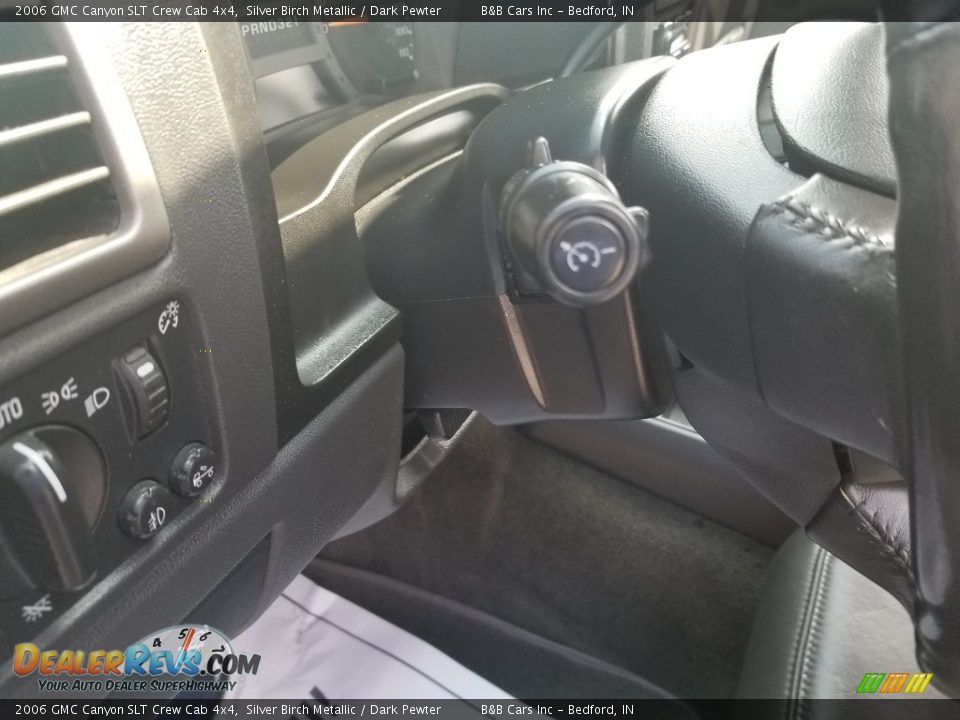 2006 GMC Canyon SLT Crew Cab 4x4 Silver Birch Metallic / Dark Pewter Photo #20