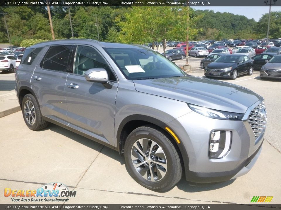 Front 3/4 View of 2020 Hyundai Palisade SEL AWD Photo #3