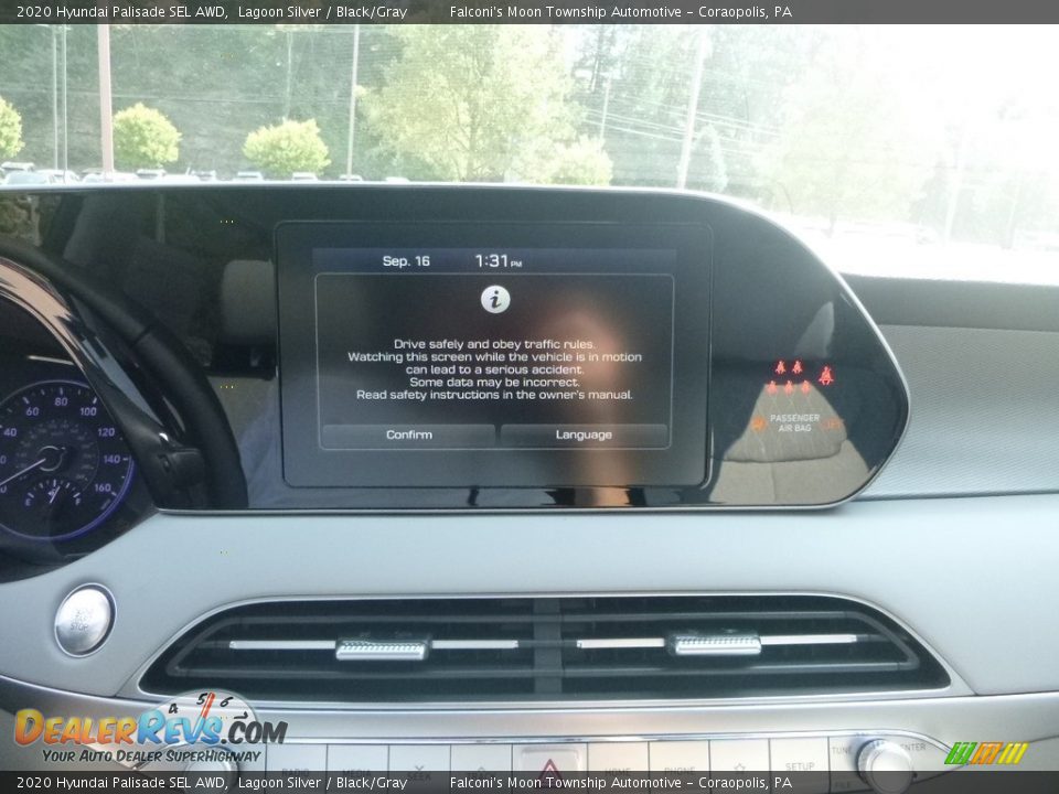 Controls of 2020 Hyundai Palisade SEL AWD Photo #13
