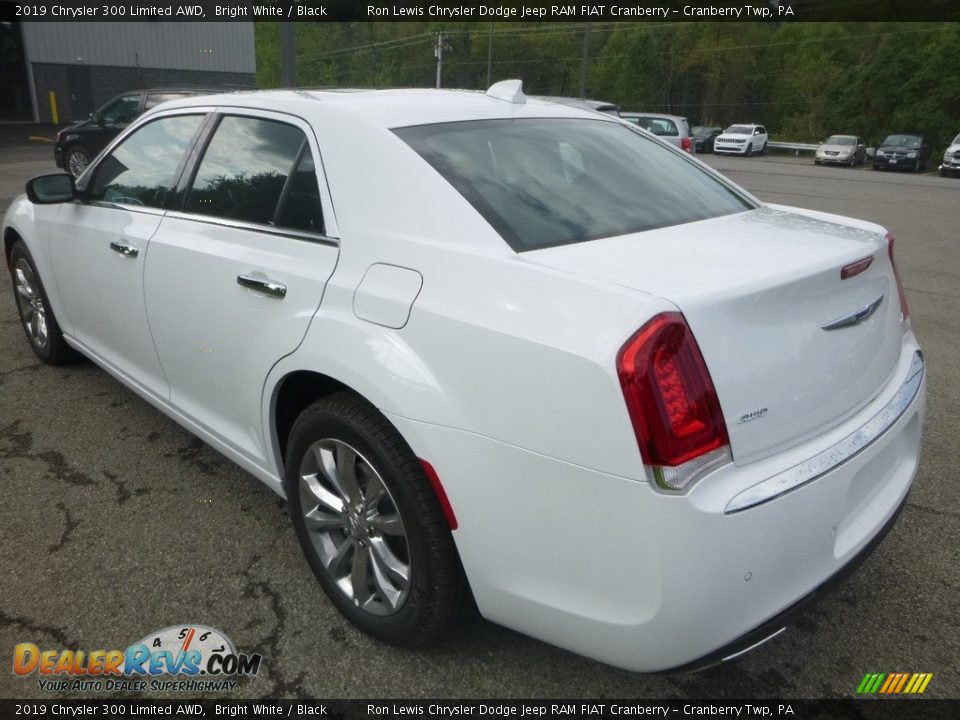 2019 Chrysler 300 Limited AWD Bright White / Black Photo #3