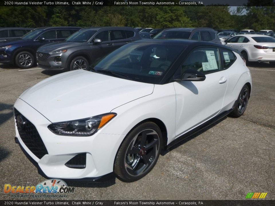 Front 3/4 View of 2020 Hyundai Veloster Turbo Ultimate Photo #5