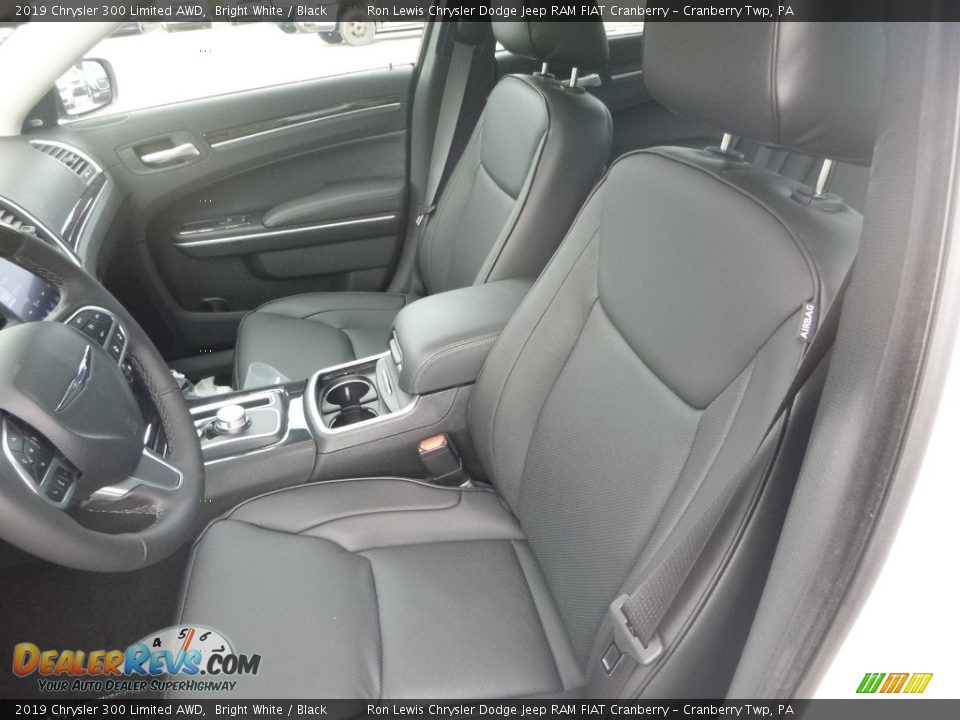 2019 Chrysler 300 Limited AWD Bright White / Black Photo #15
