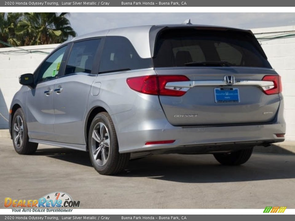 2020 Honda Odyssey Touring Lunar Silver Metallic / Gray Photo #2