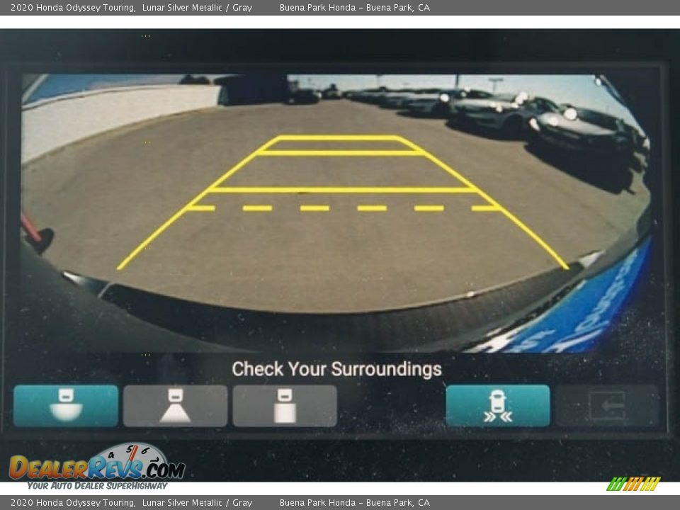 2020 Honda Odyssey Touring Lunar Silver Metallic / Gray Photo #5