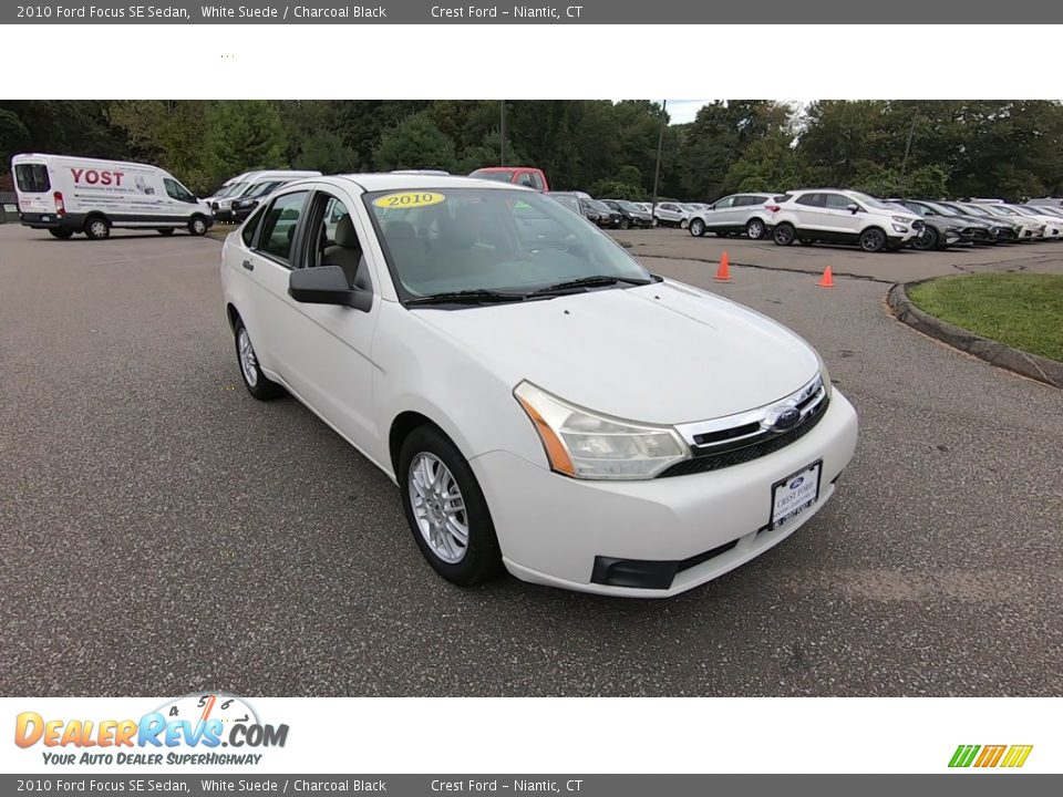2010 Ford Focus SE Sedan White Suede / Charcoal Black Photo #1