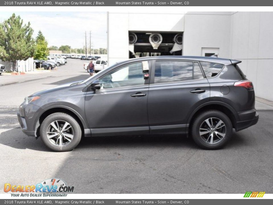 2018 Toyota RAV4 XLE AWD Magnetic Gray Metallic / Black Photo #3