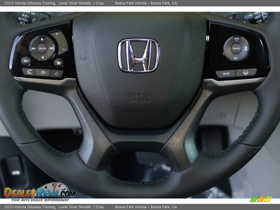 2020 Honda Odyssey Touring Lunar Silver Metallic / Gray Photo #8