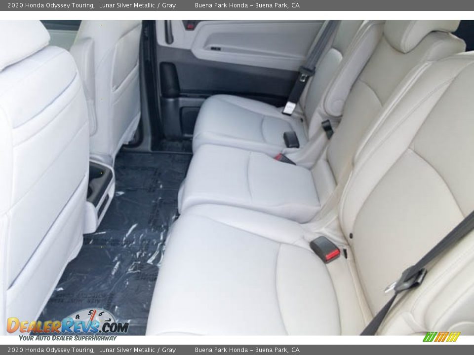 2020 Honda Odyssey Touring Lunar Silver Metallic / Gray Photo #10