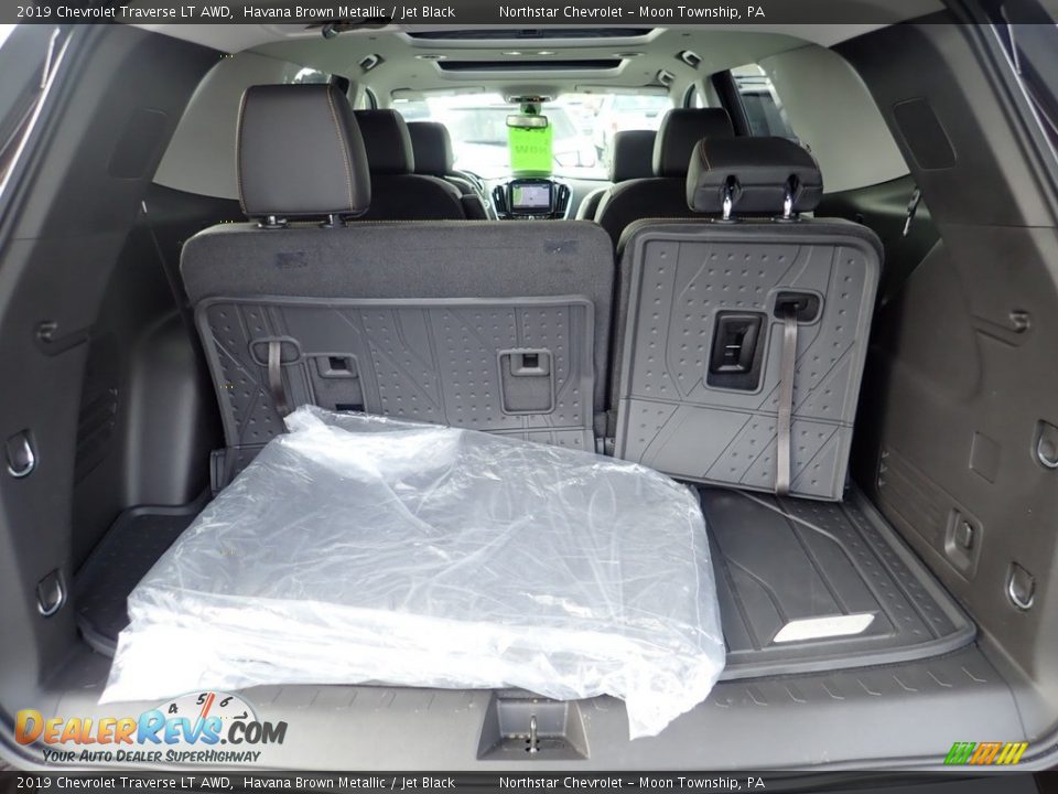 2019 Chevrolet Traverse LT AWD Havana Brown Metallic / Jet Black Photo #5