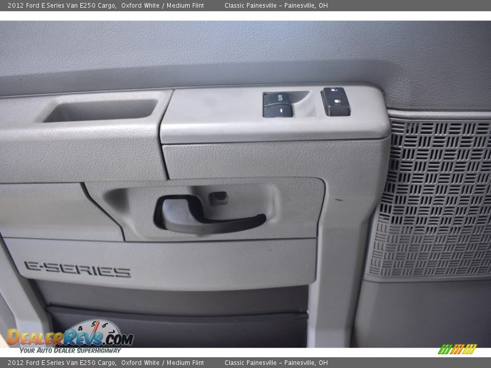 2012 Ford E Series Van E250 Cargo Oxford White / Medium Flint Photo #10