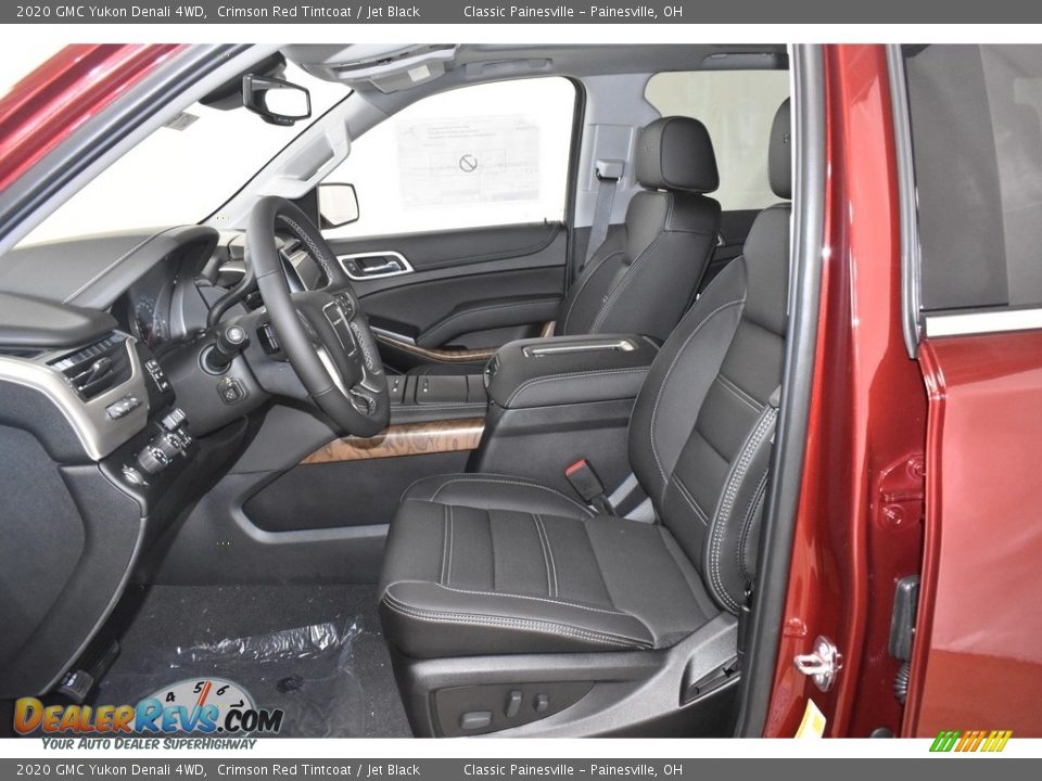 Front Seat of 2020 GMC Yukon Denali 4WD Photo #7