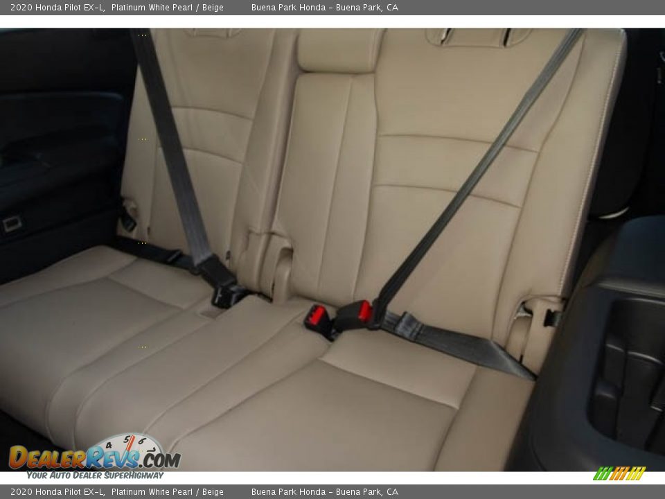 2020 Honda Pilot EX-L Platinum White Pearl / Beige Photo #28