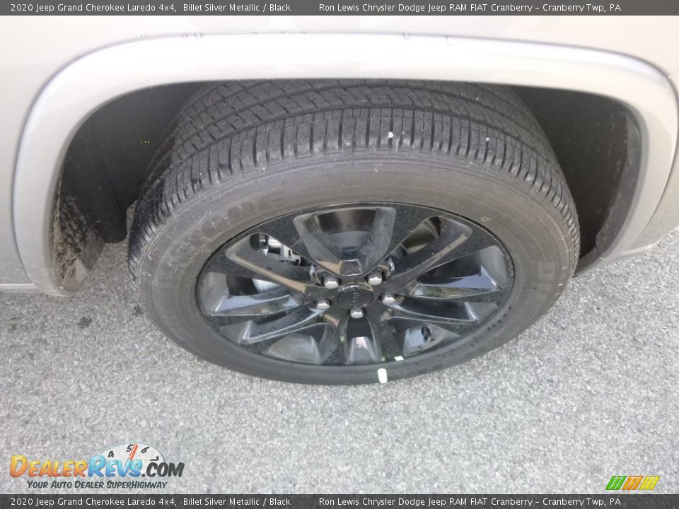 2020 Jeep Grand Cherokee Laredo 4x4 Billet Silver Metallic / Black Photo #9