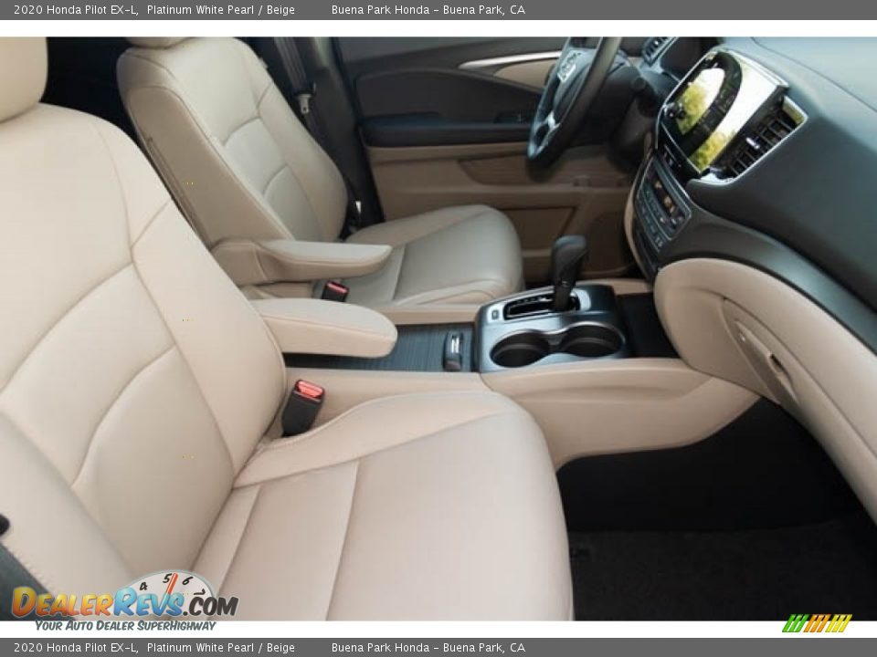2020 Honda Pilot EX-L Platinum White Pearl / Beige Photo #34