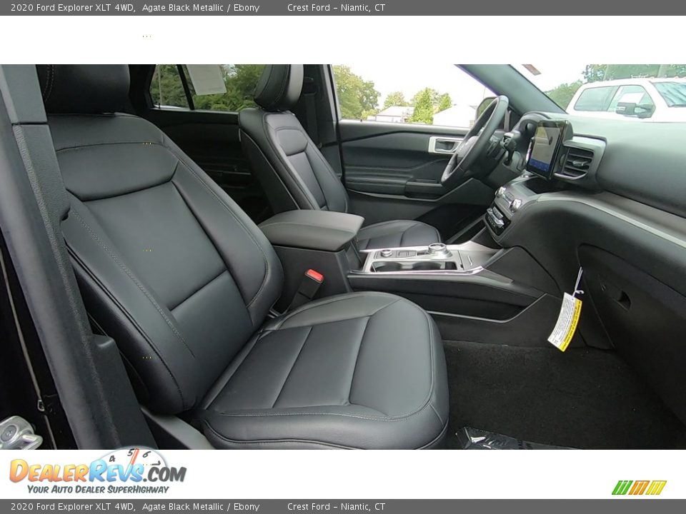 Front Seat of 2020 Ford Explorer XLT 4WD Photo #25