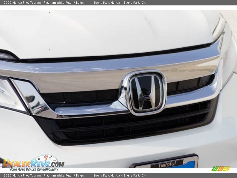2020 Honda Pilot Touring Platinum White Pearl / Beige Photo #4