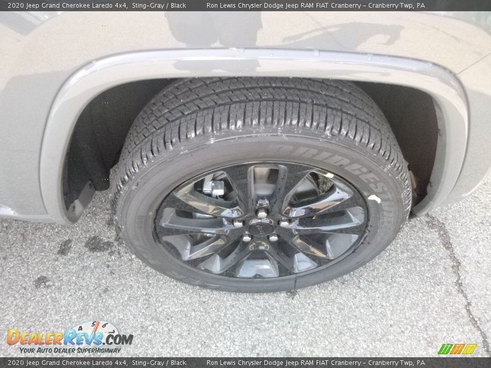 2020 Jeep Grand Cherokee Laredo 4x4 Sting-Gray / Black Photo #9