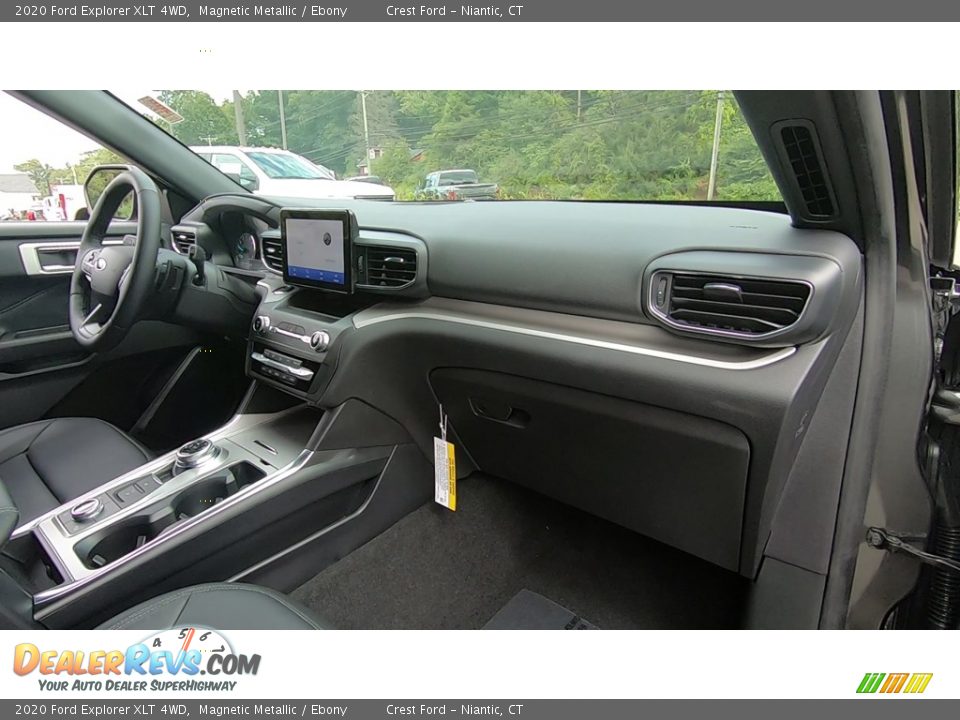 2020 Ford Explorer XLT 4WD Magnetic Metallic / Ebony Photo #25