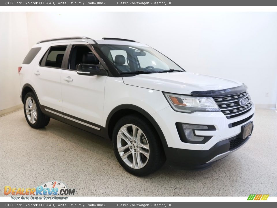 2017 Ford Explorer XLT 4WD White Platinum / Ebony Black Photo #1