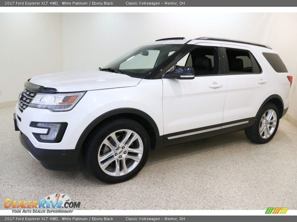 2017 Ford Explorer XLT 4WD White Platinum / Ebony Black Photo #3