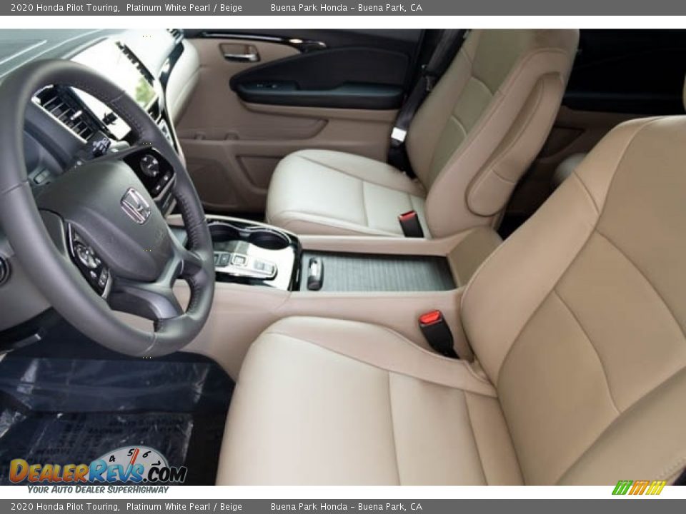 2020 Honda Pilot Touring Platinum White Pearl / Beige Photo #16