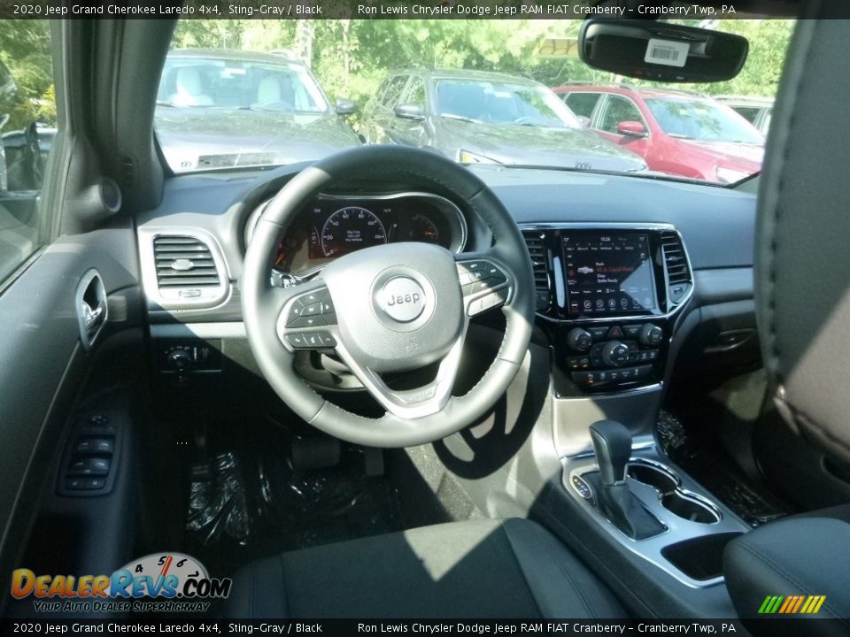 2020 Jeep Grand Cherokee Laredo 4x4 Sting-Gray / Black Photo #14