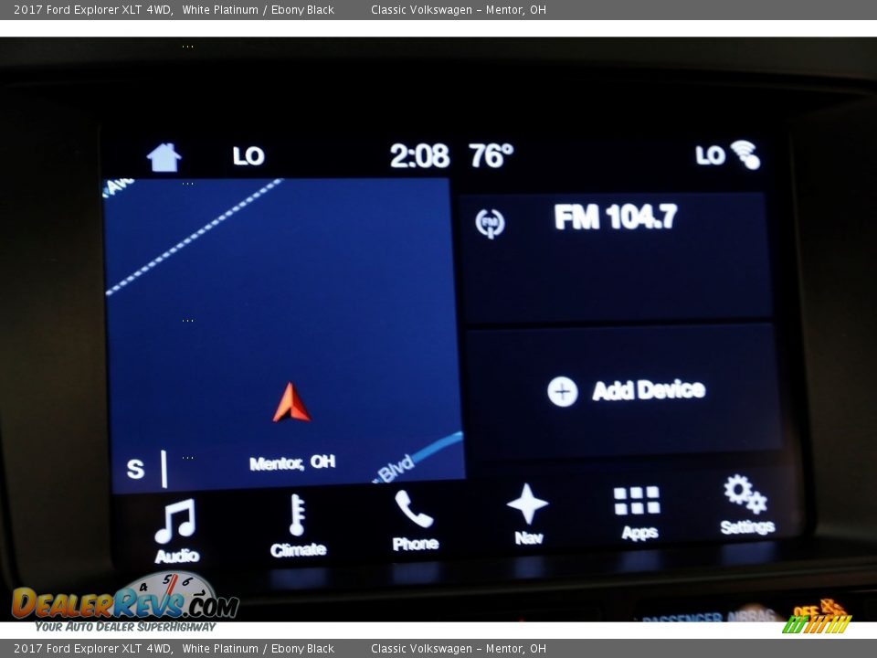 2017 Ford Explorer XLT 4WD White Platinum / Ebony Black Photo #9