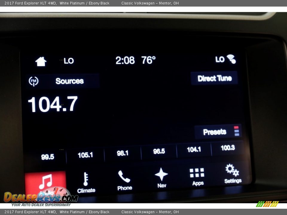 2017 Ford Explorer XLT 4WD White Platinum / Ebony Black Photo #10