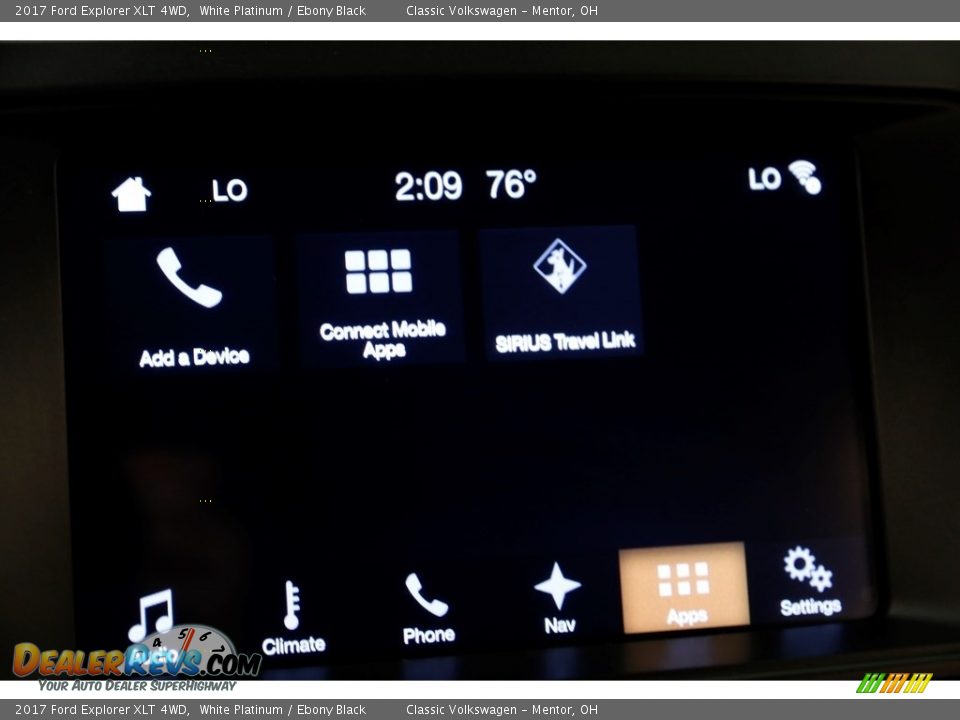 2017 Ford Explorer XLT 4WD White Platinum / Ebony Black Photo #13