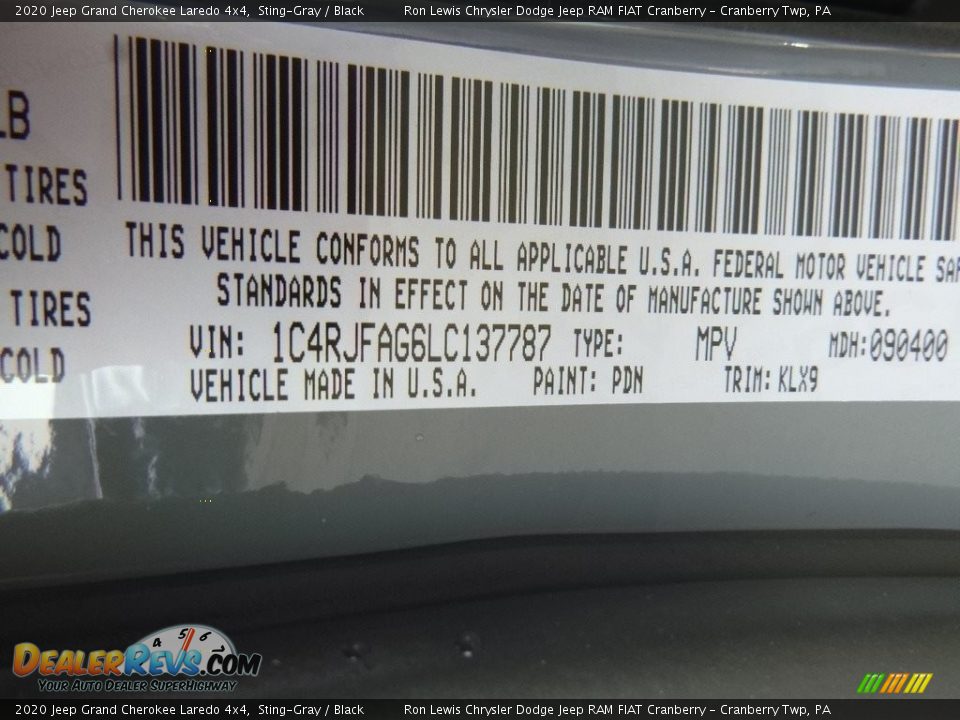 2020 Jeep Grand Cherokee Laredo 4x4 Sting-Gray / Black Photo #16