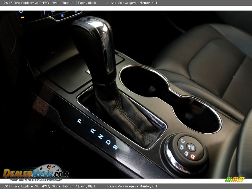2017 Ford Explorer XLT 4WD White Platinum / Ebony Black Photo #16